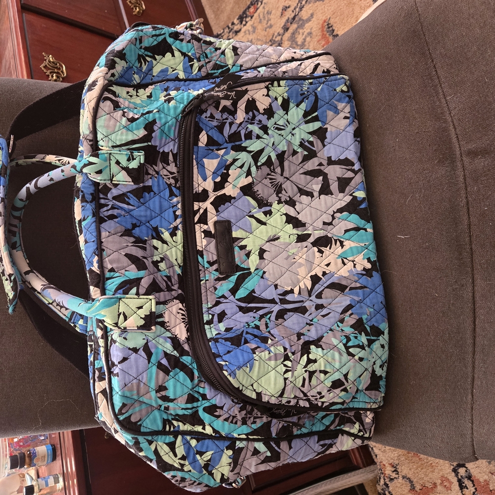 Stylish Quilted Bag with Blue and Black Pattern